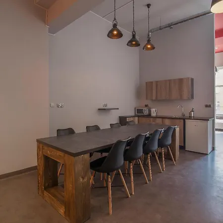 Casa de hóspedes 110 *